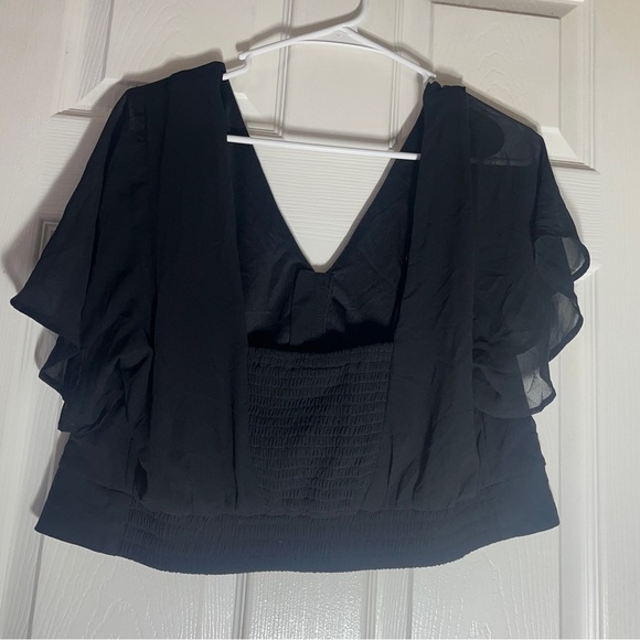 Torrid plus size size 1 1X TRENDY BLACK FLUTTER SLEEVE FANCY DRESSY CROP TOP - Picture 5 of 5